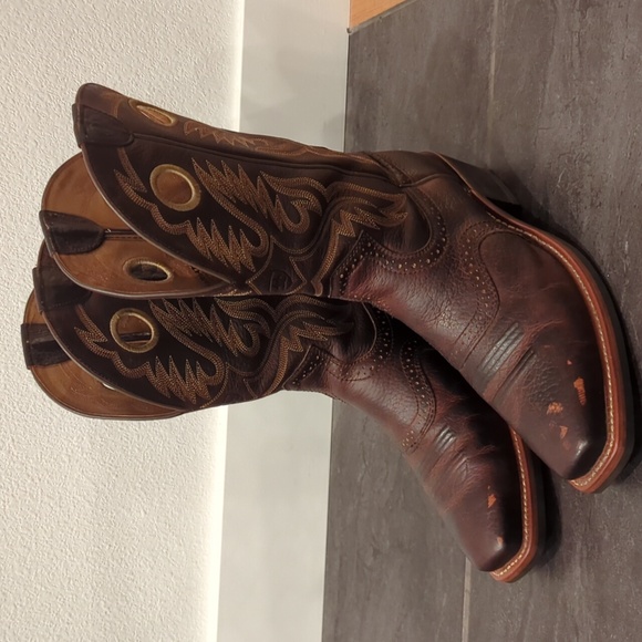 Ariat Heritage Roughstock Leather Western Boots